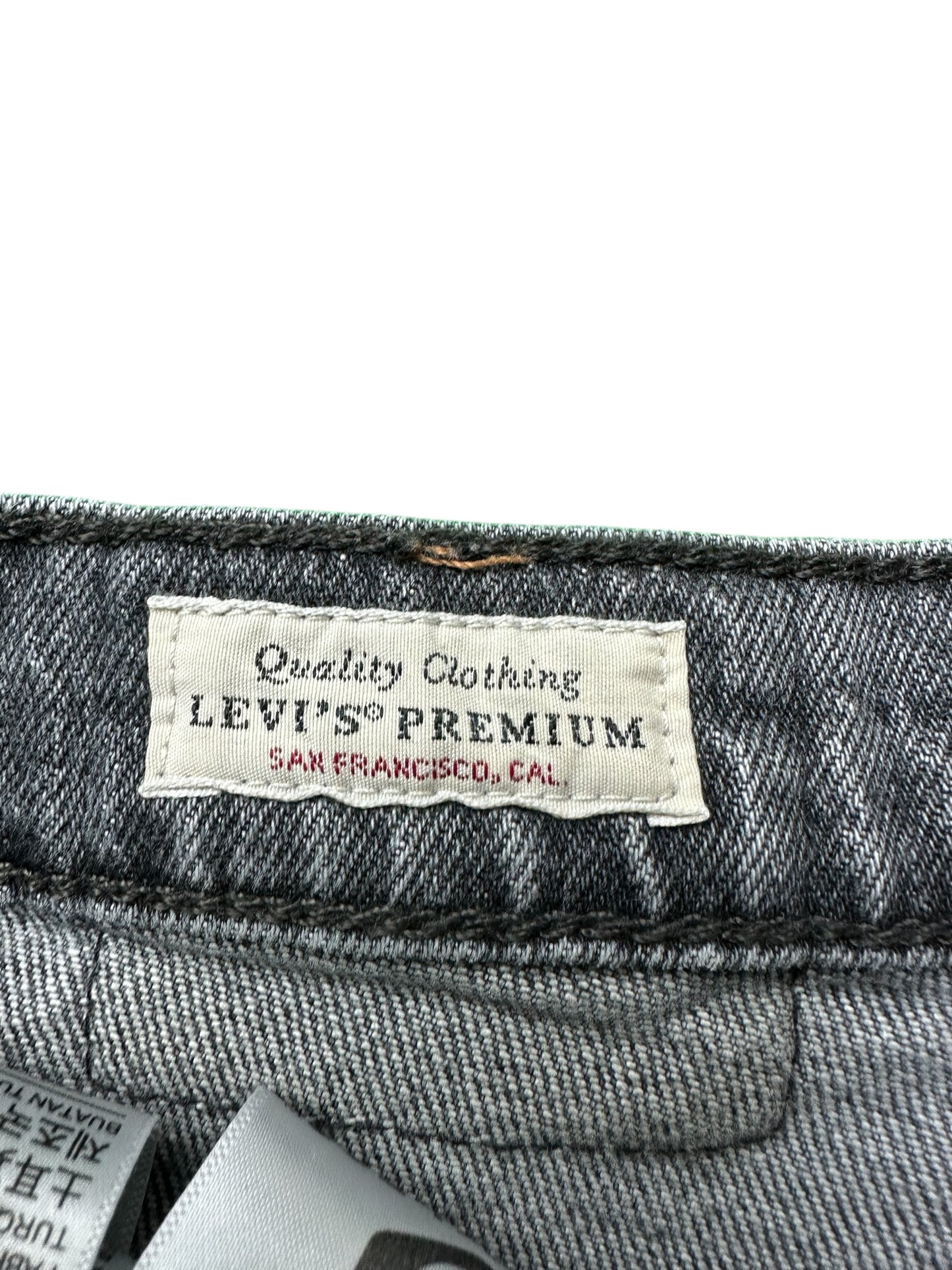 Vaqueros Levi's 501 para mujer en gris
