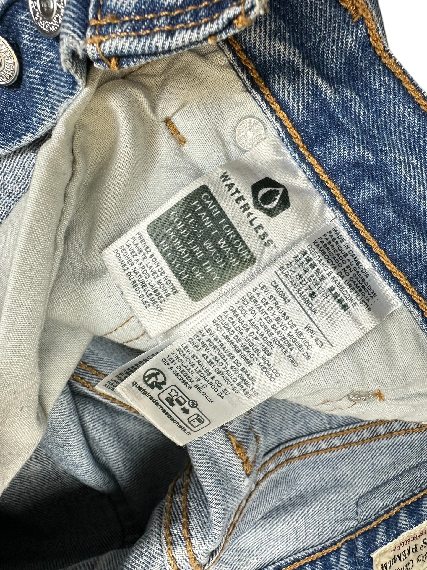 Levi's 501 W25 L26 women's jeans