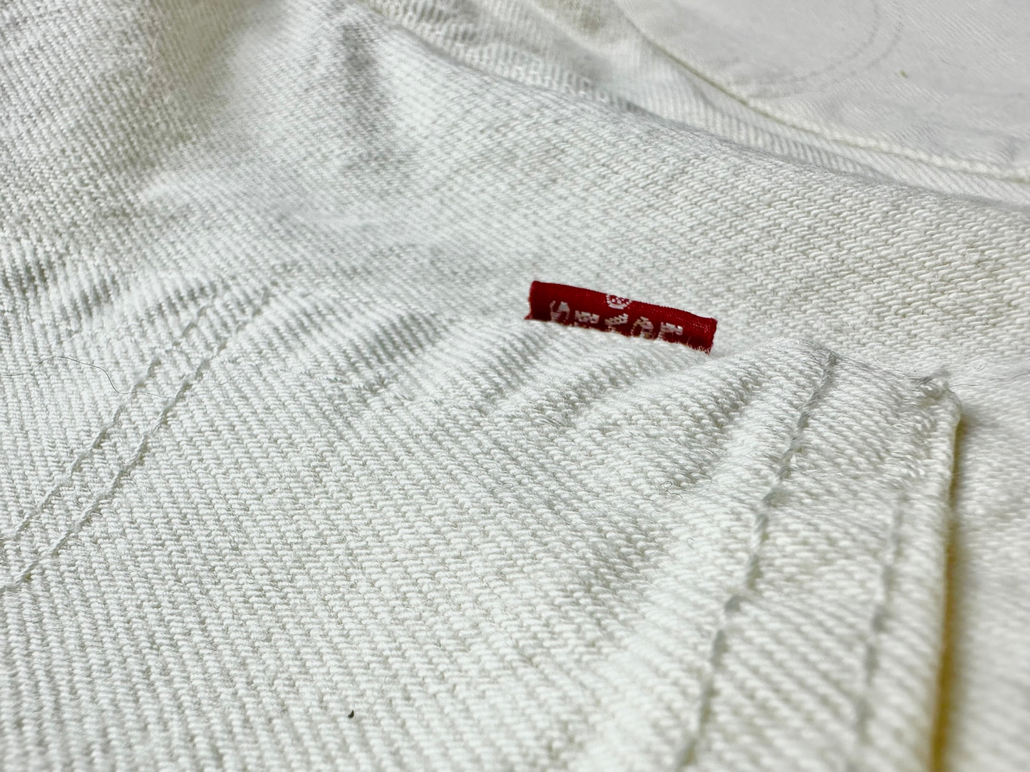 Vaqueros Levi's 501 para hombre en color blanco