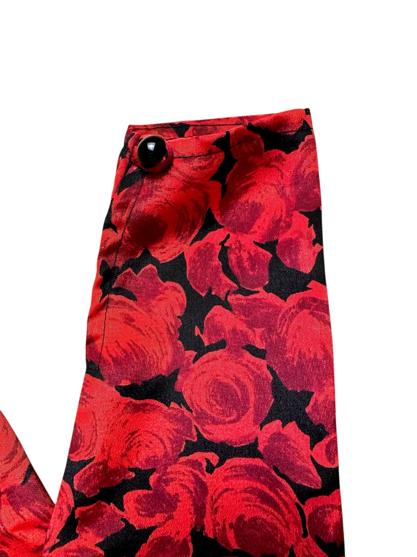 Dress with rose pattern