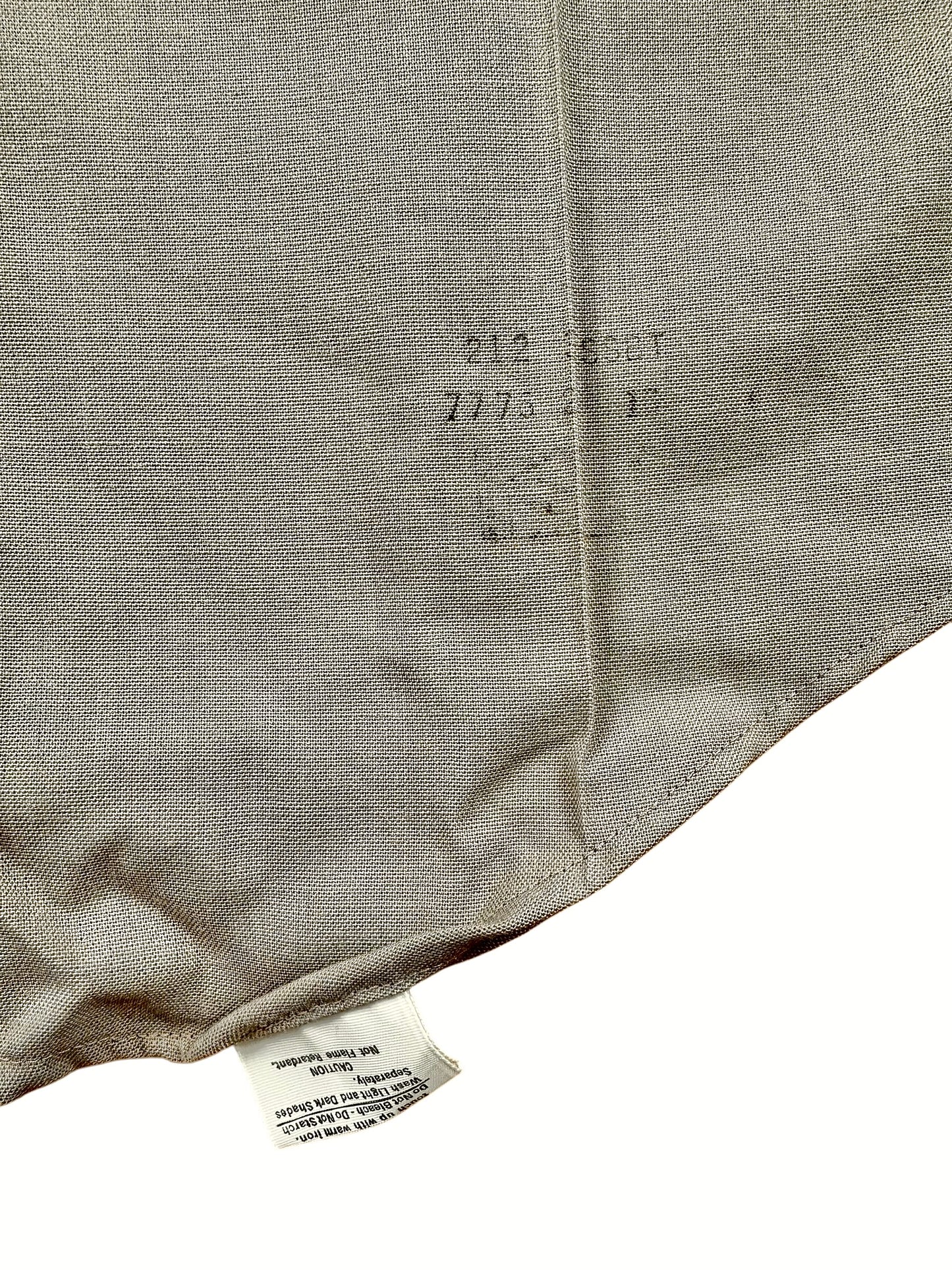 Camicia americana vintage vista dal basso con timbro stampato visibile