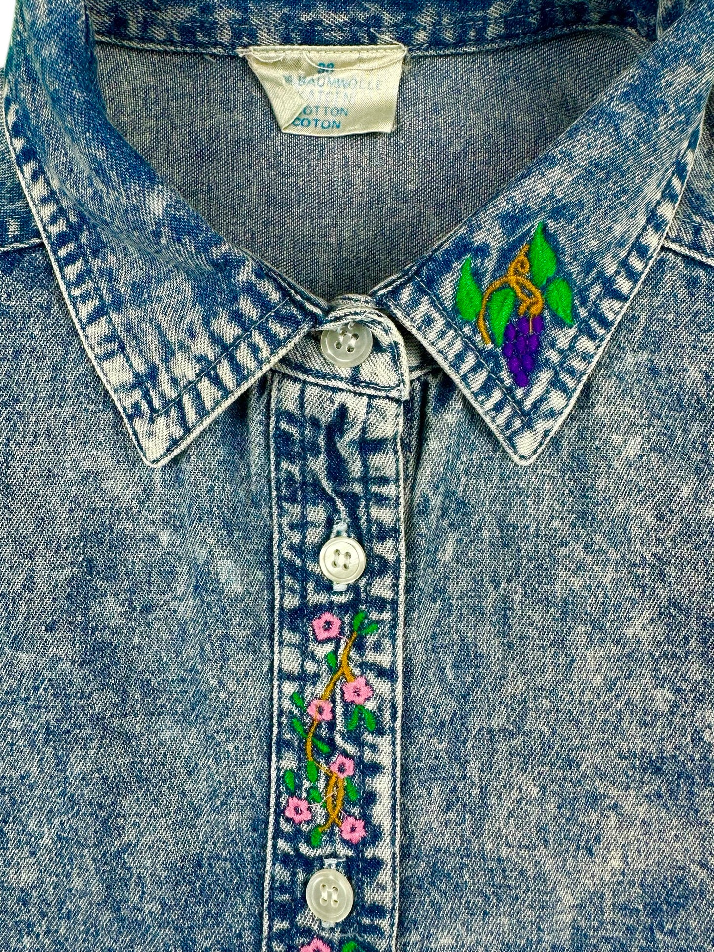 Women's denim shirt with embroidery
