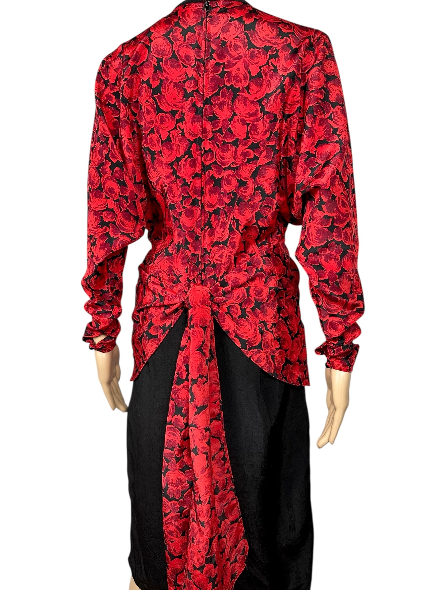 Dress with rose pattern