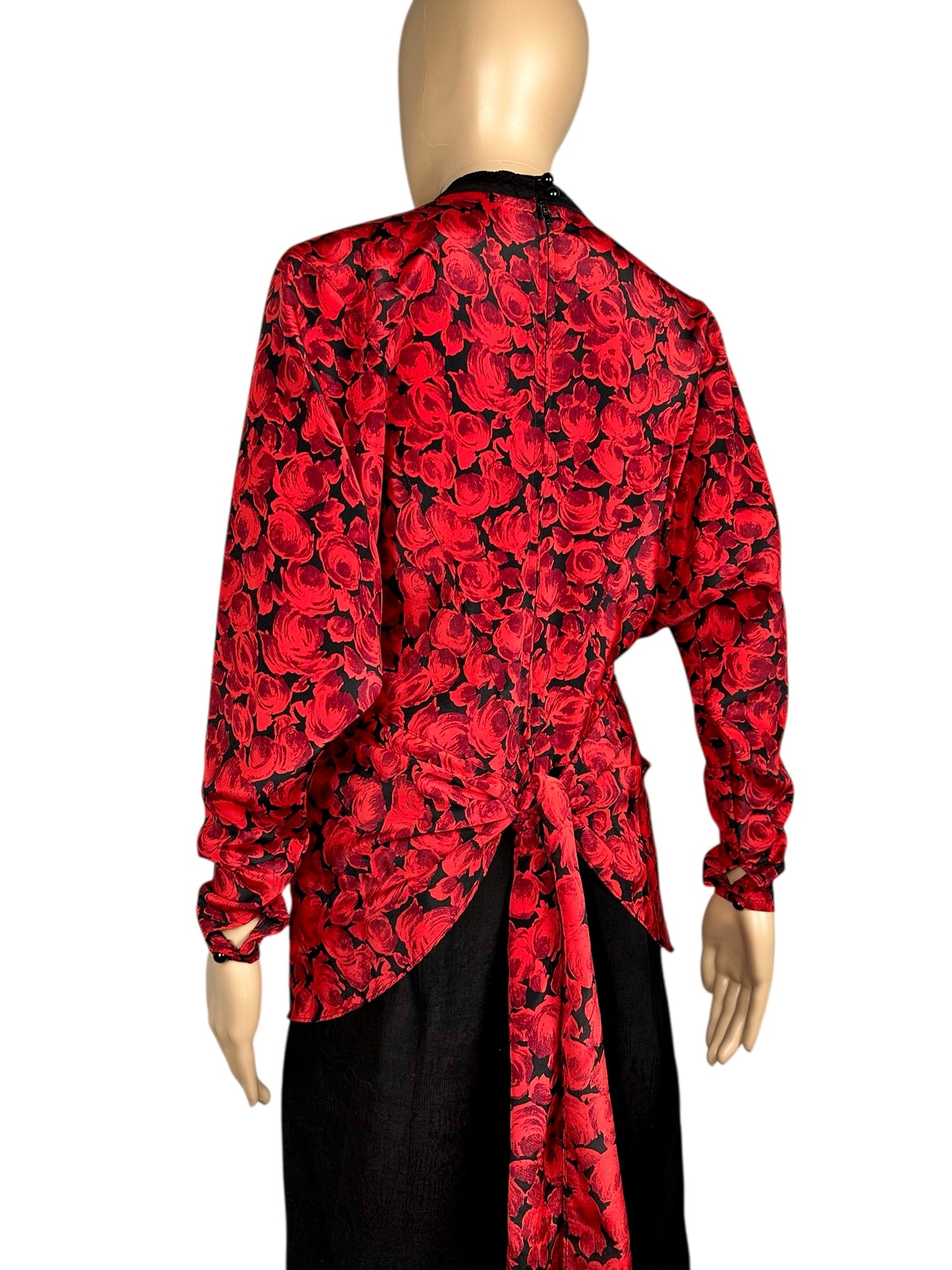 Dress with rose pattern