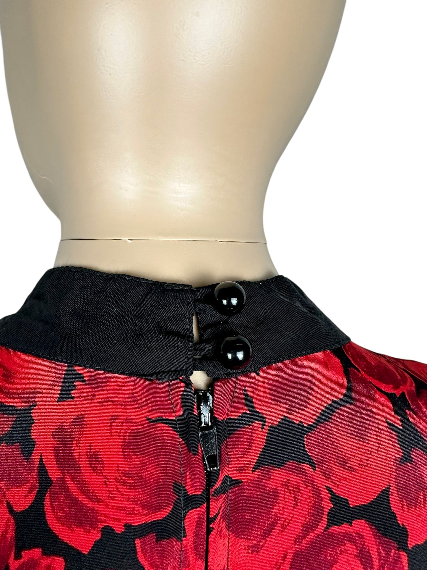 Dress with rose pattern