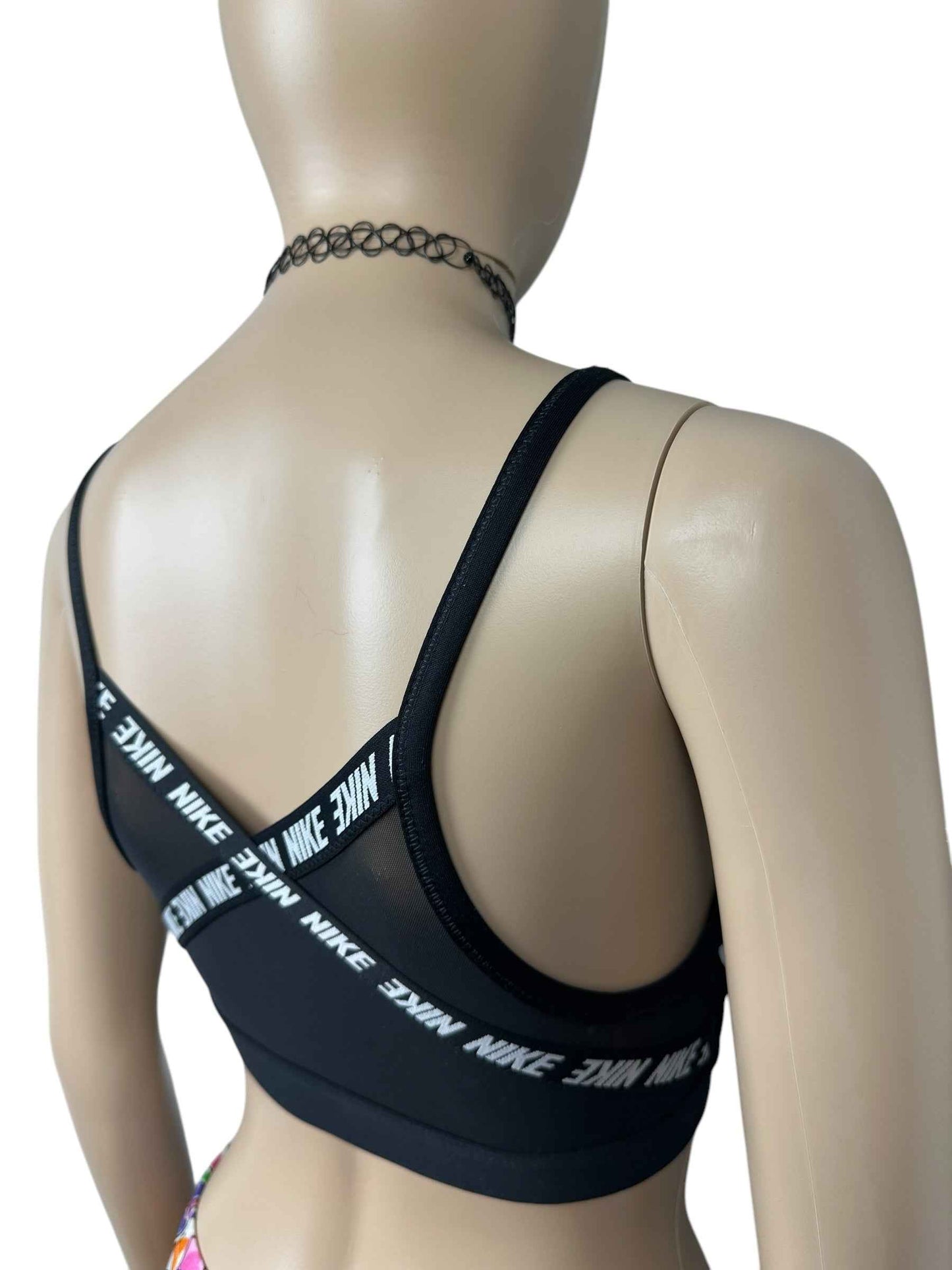 Top sportivo Nike