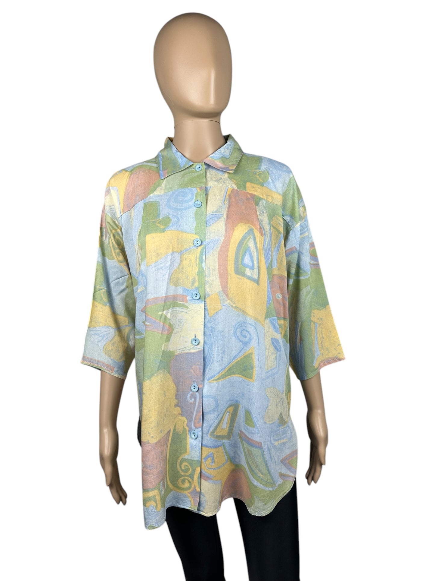 Women's patterned shirt
