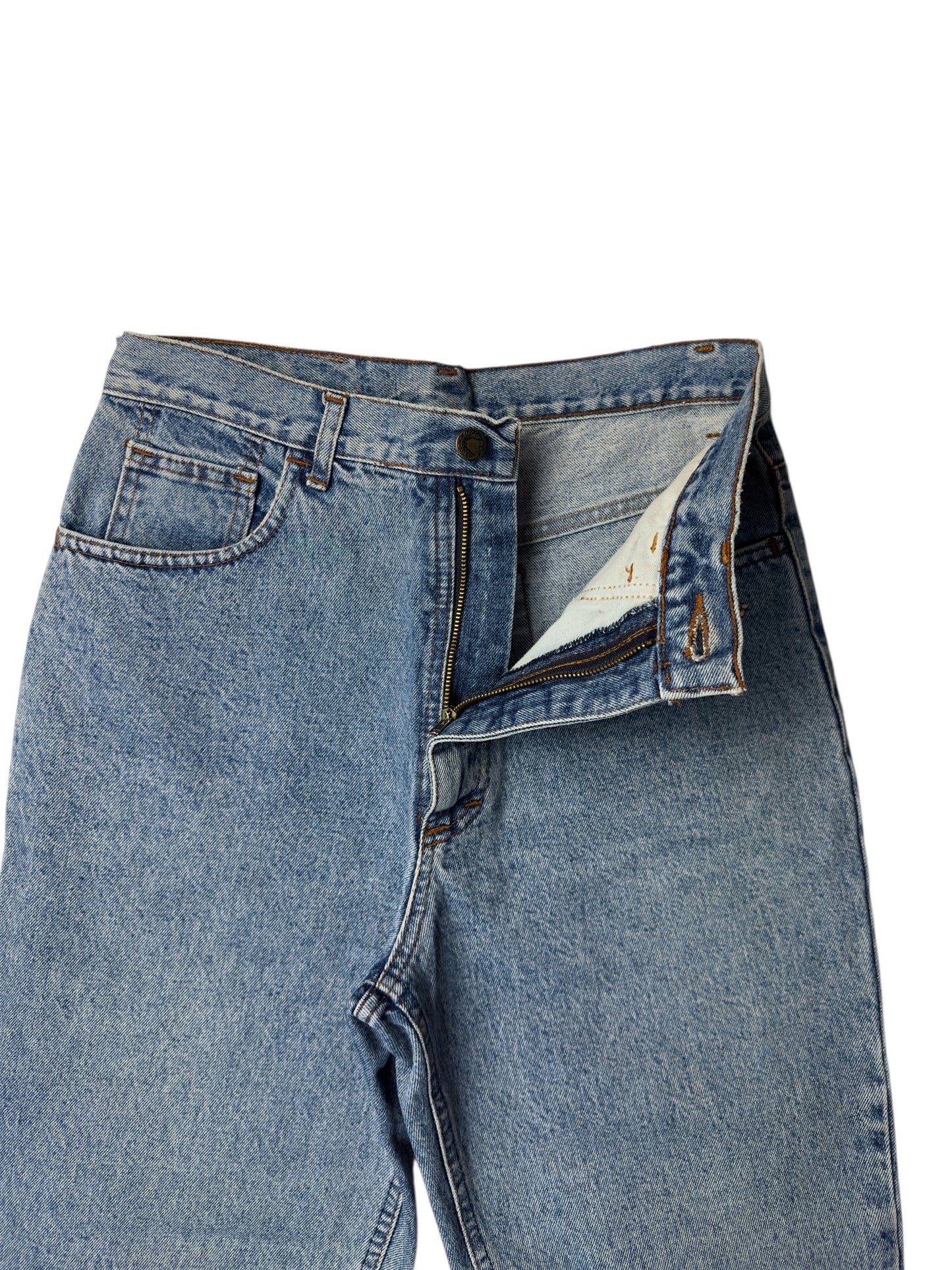 Women's jeans with small embroidery