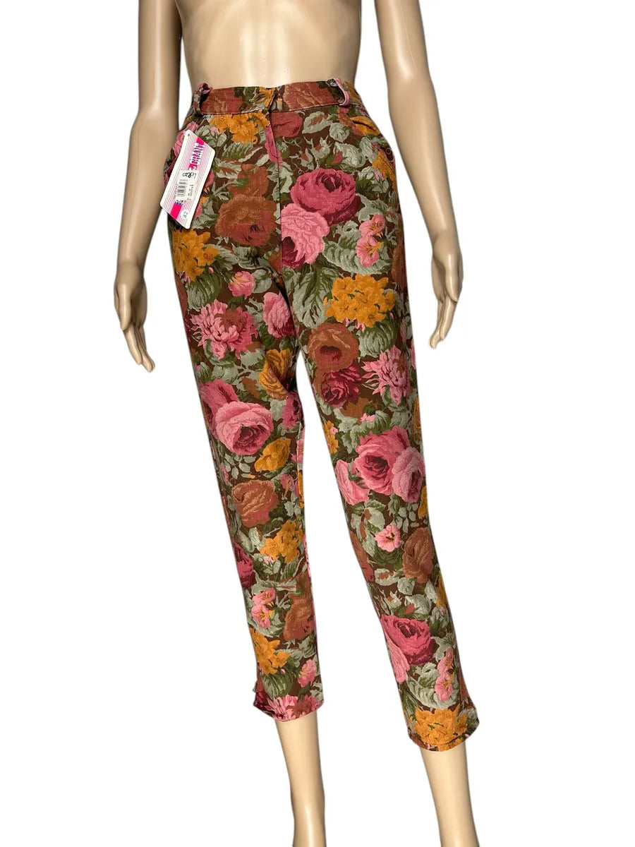Pantaloni vintage da donna con stampa floreale