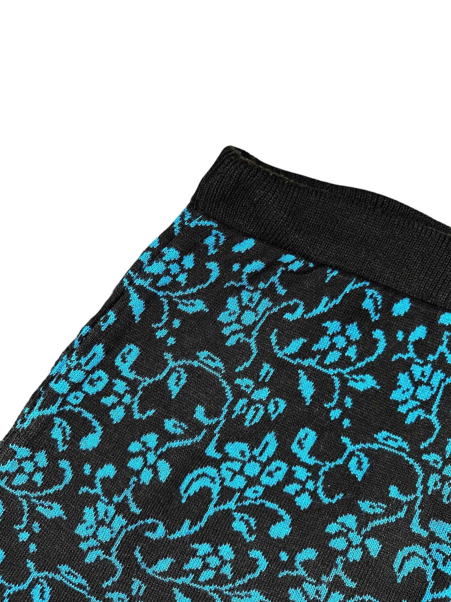 Minigonna vintage nera a fantasia floreale