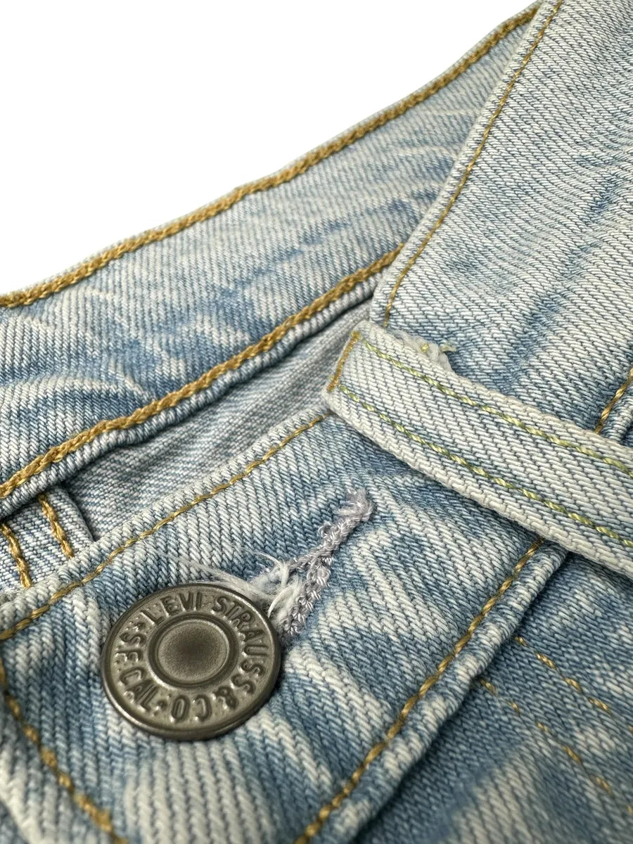 Jeans da donna Levi's 501 con orlo sfrangiato