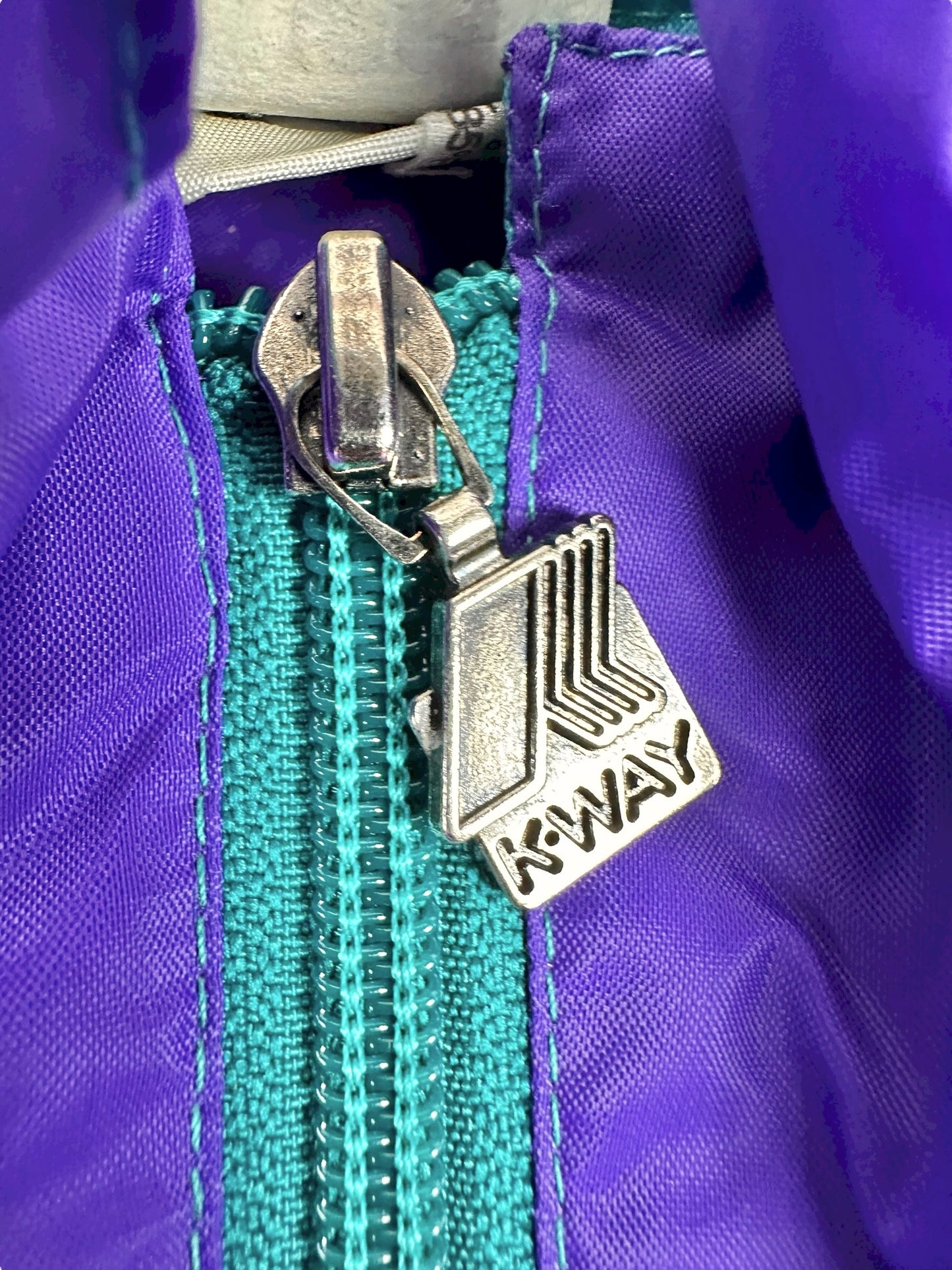 K-way firmato K-way vintage da uomo con cappuccio a scomparsa