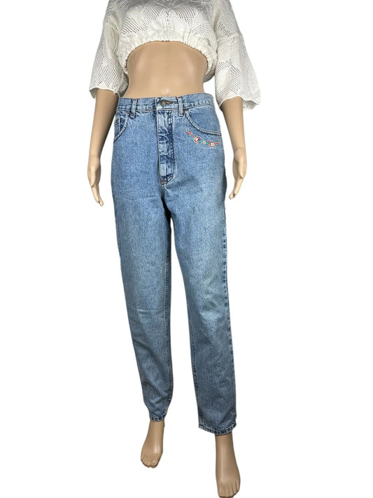 Jeans vintage da donna con piccoli ricami