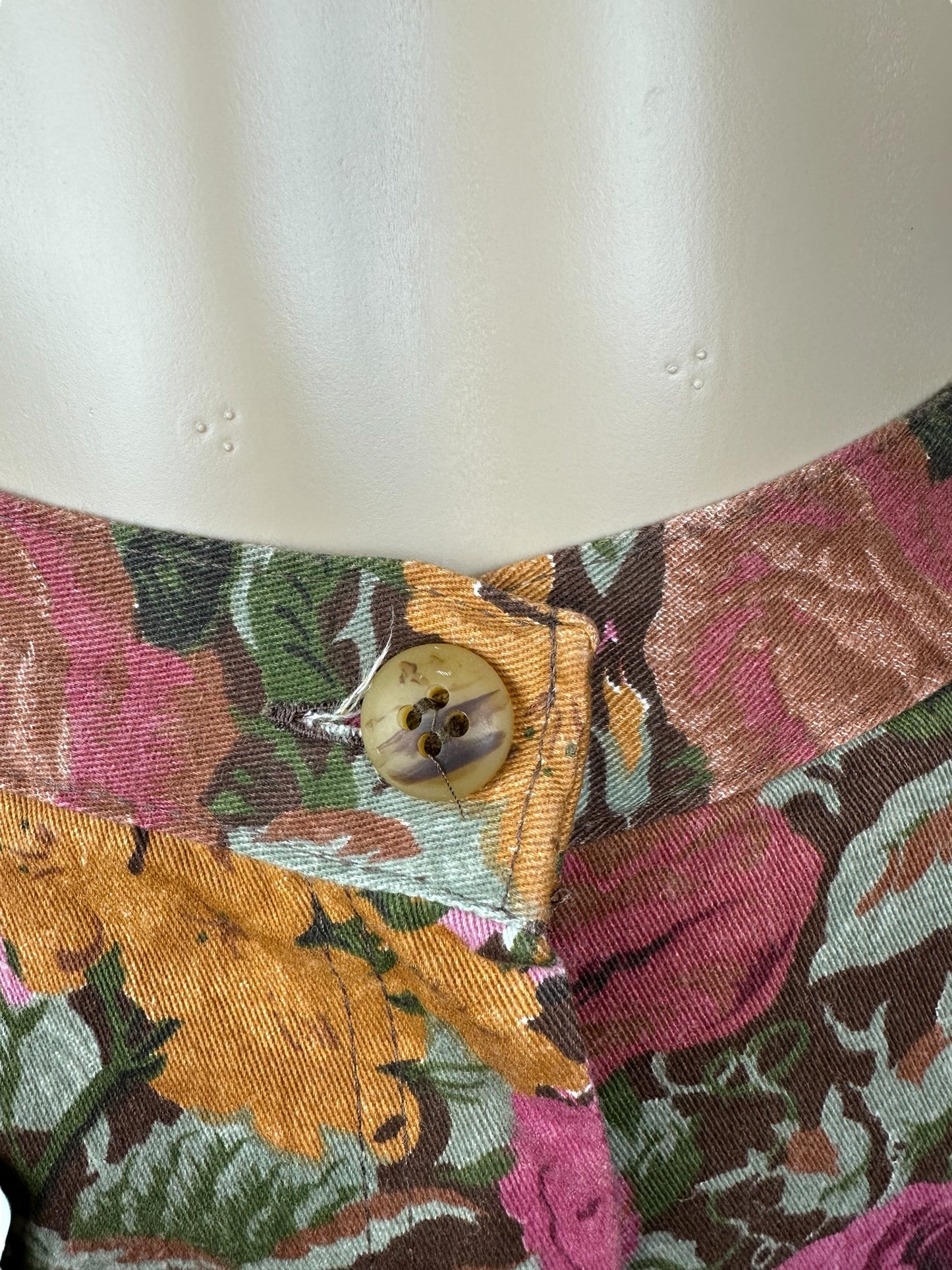 Pantaloni da donna con stampa floreale
