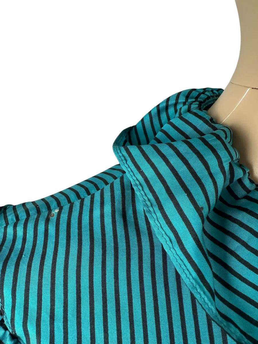 Camicia vintage da donna con volant