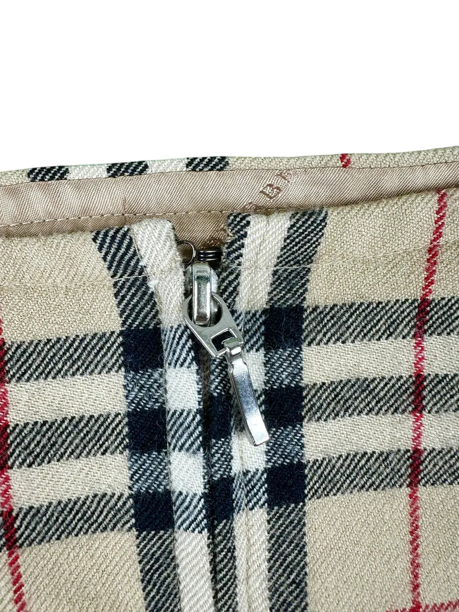 Gonna da donna in stile Burberry