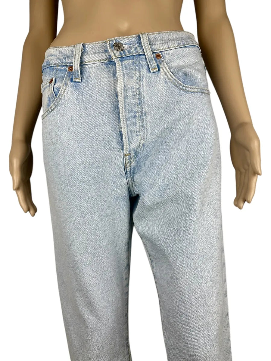 Jeans da donna Levi's 501 con orlo sfrangiato