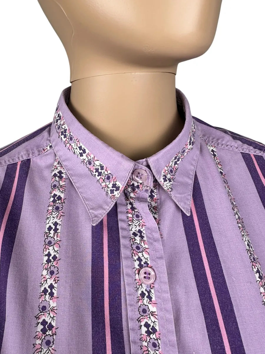 Camicia vintage da donna a righe con fantasia floreale