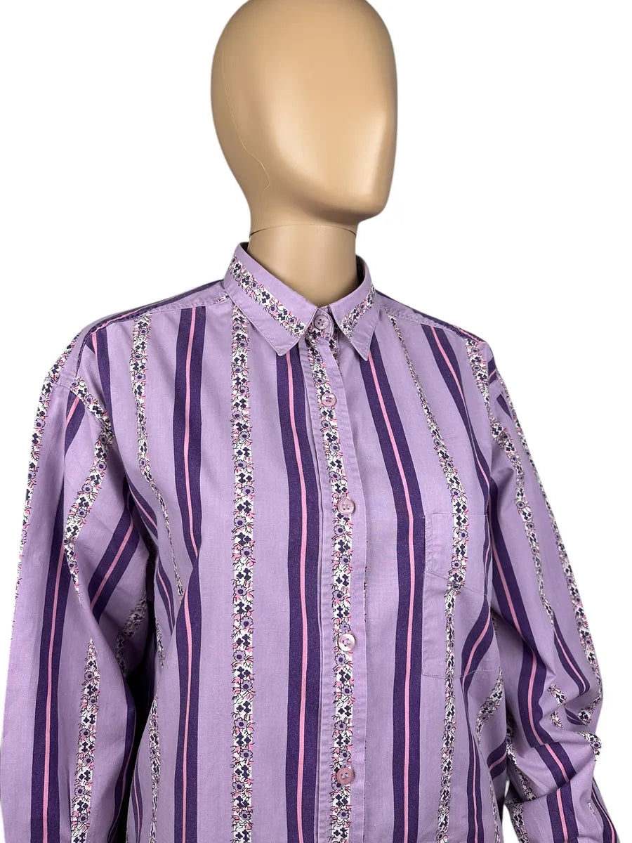 Camicia vintage da donna a righe con fantasia floreale