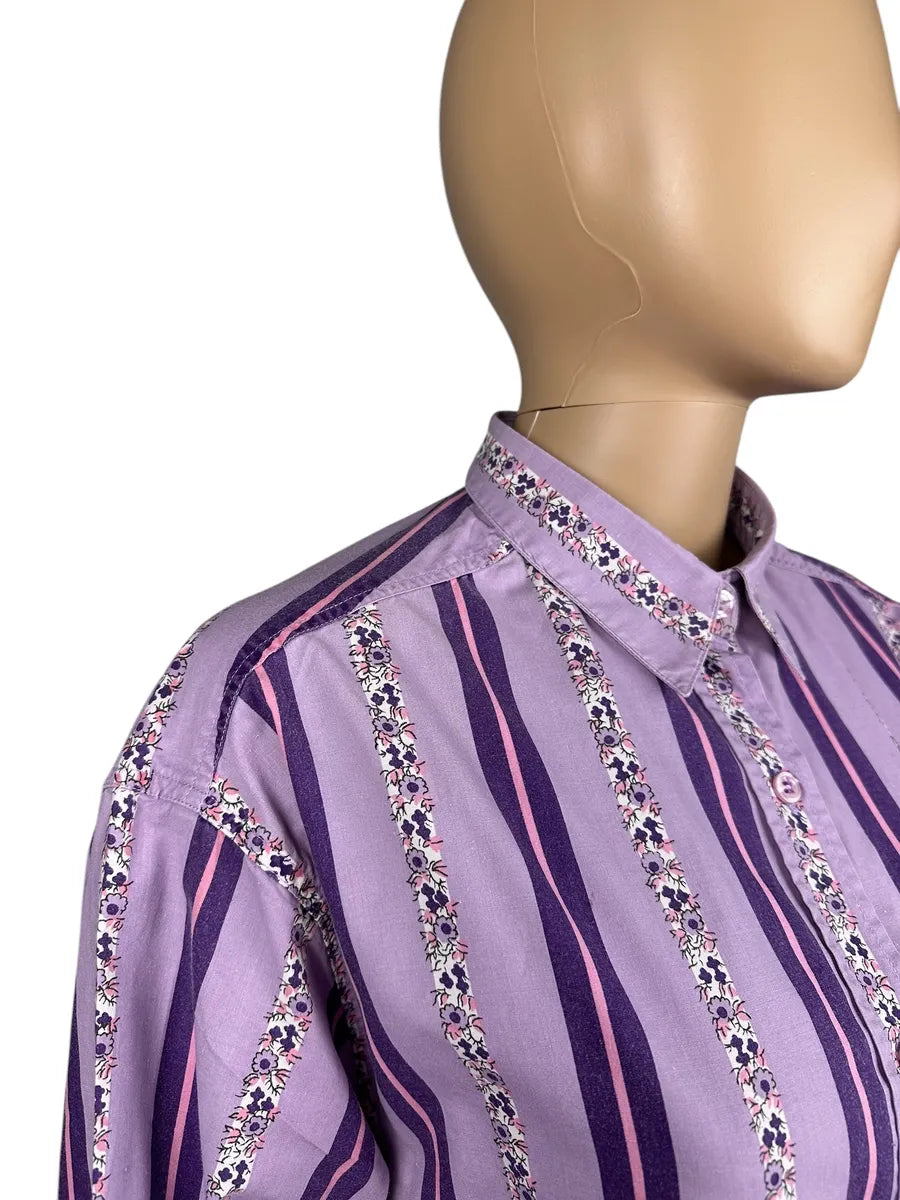 Camicia vintage da donna a righe con fantasia floreale