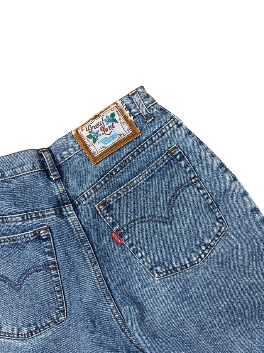 Jeans vintage da donna con piccoli ricami